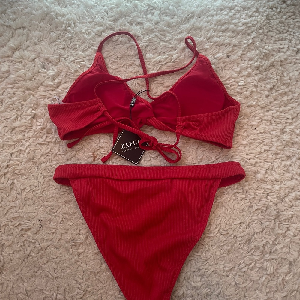 Zaful Vibrant Red Ribbed Bikini - Picture 7 of 9